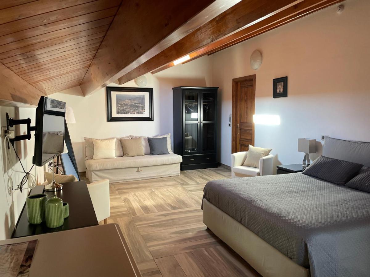 Palazzo Candida B&B Gerace Extérieur photo