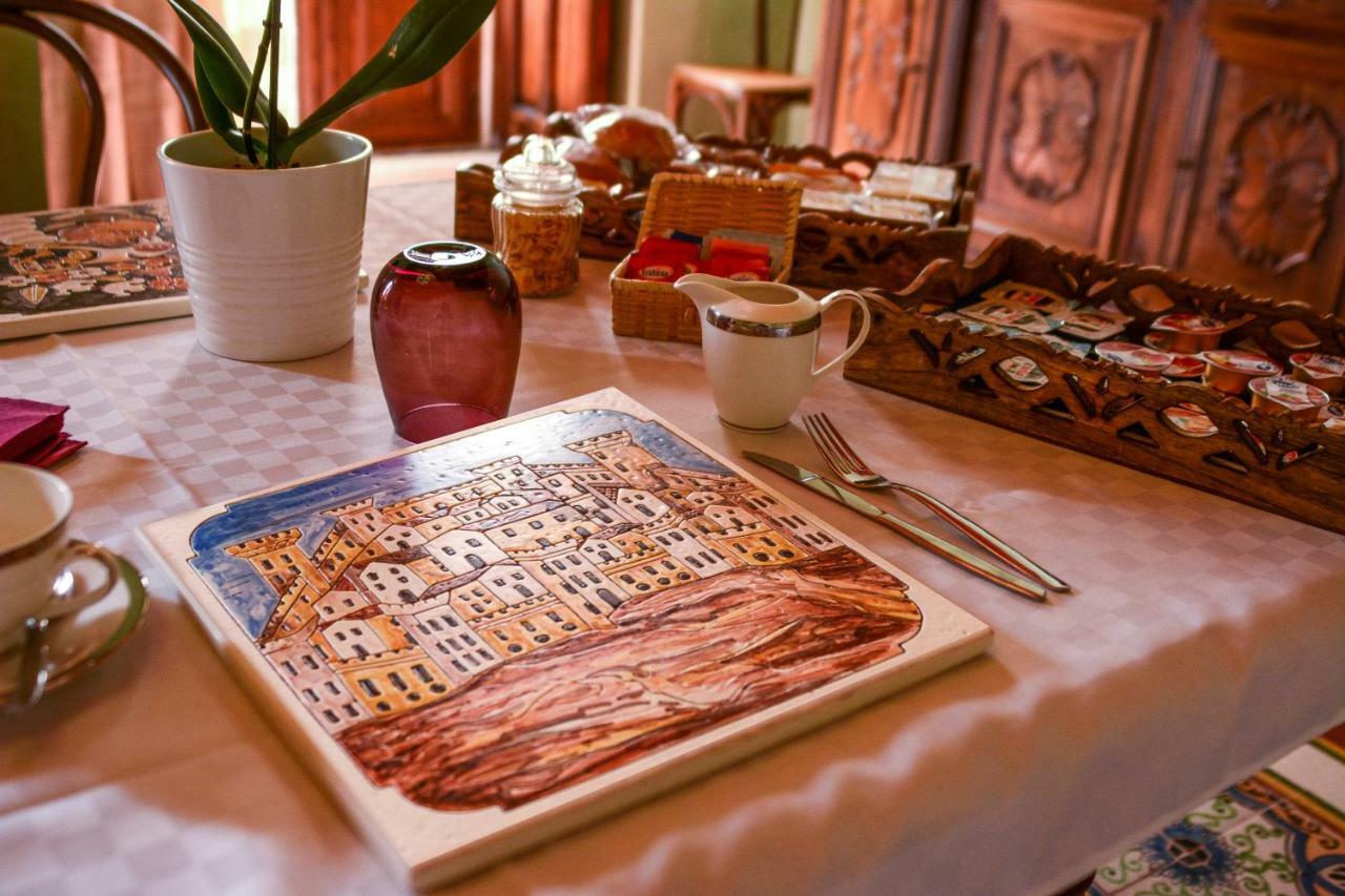 Palazzo Candida B&B Gerace Extérieur photo
