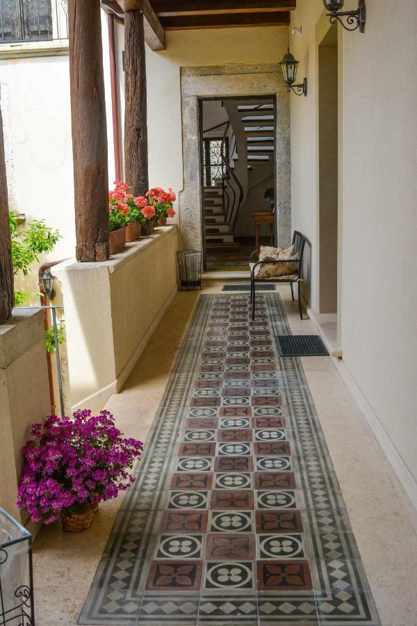 Palazzo Candida B&B Gerace Extérieur photo